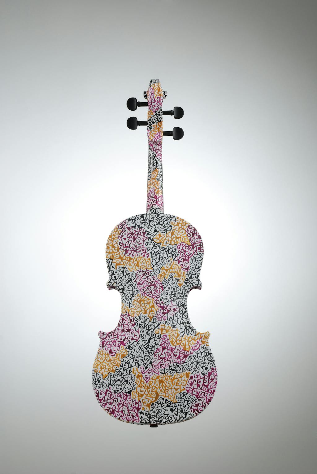 Violin "Autumn", painted by Elena Birkenwald in 2006