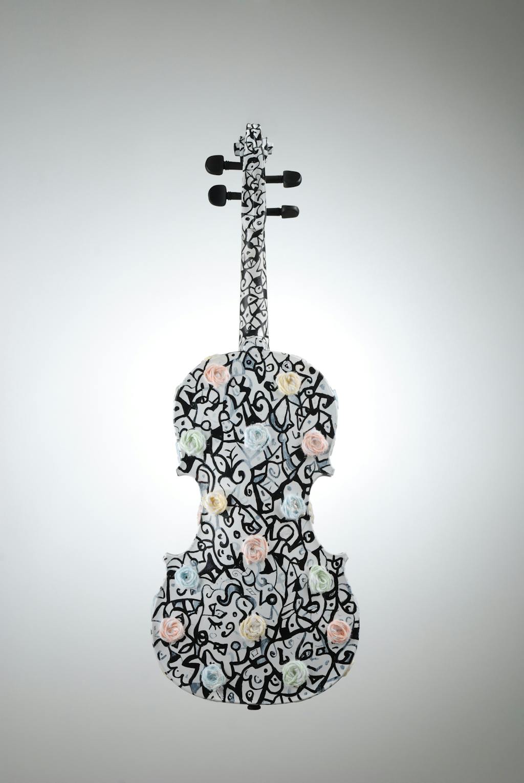 Violin "Pastorale", painted by Elena Birkenwald in 2008