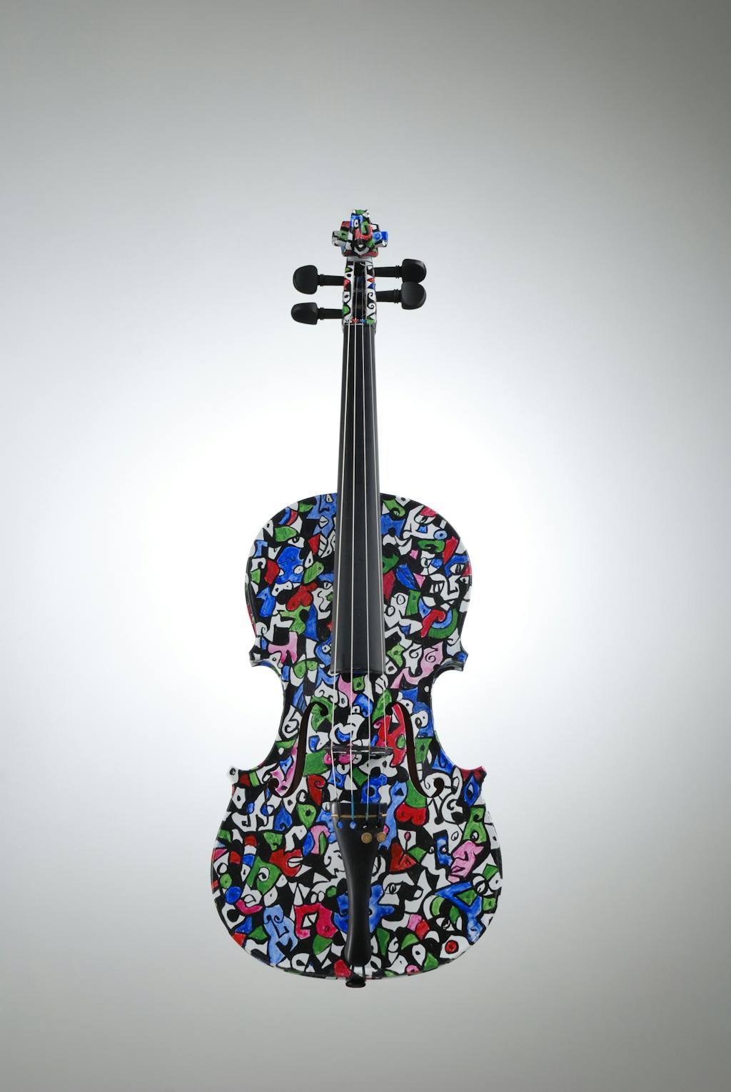 Violin "Spring", painted by Elena Birkenwald in 2007